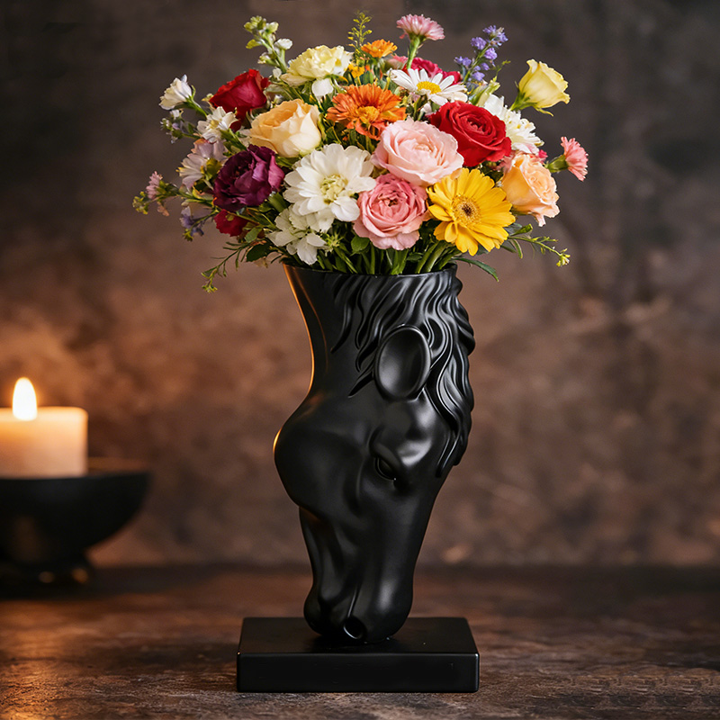 [Copy]Personalized Horse-Head Vase 3D-Printed Horse-Themed Vase for Equestrian Enthusiasts