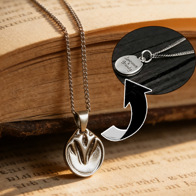 Personalized Vintage Barefoot Horse Hoof Necklace in Solid Necklace Gift for Equestrain Lovers