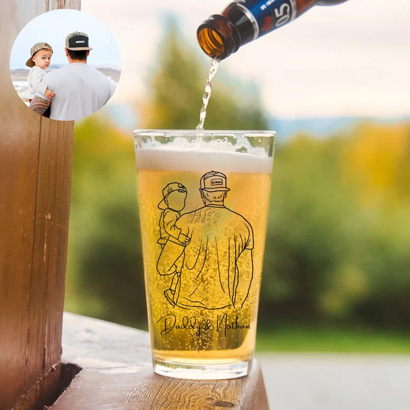 Custom Photo Dad and Kids Mixing Glass New Dad Gifts First Time Dad Gift Gift for Grandpa Outline Drawing Daddy and Me Pint Beer Glass