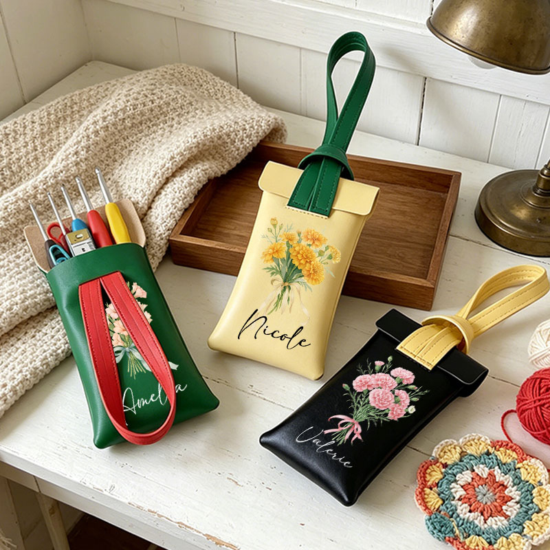 Personalized Crochet Tool Organizer Leather Custom Name with Birth Flower Bouquet Storage Case Multifunctional Crochet Kit with Lanyard