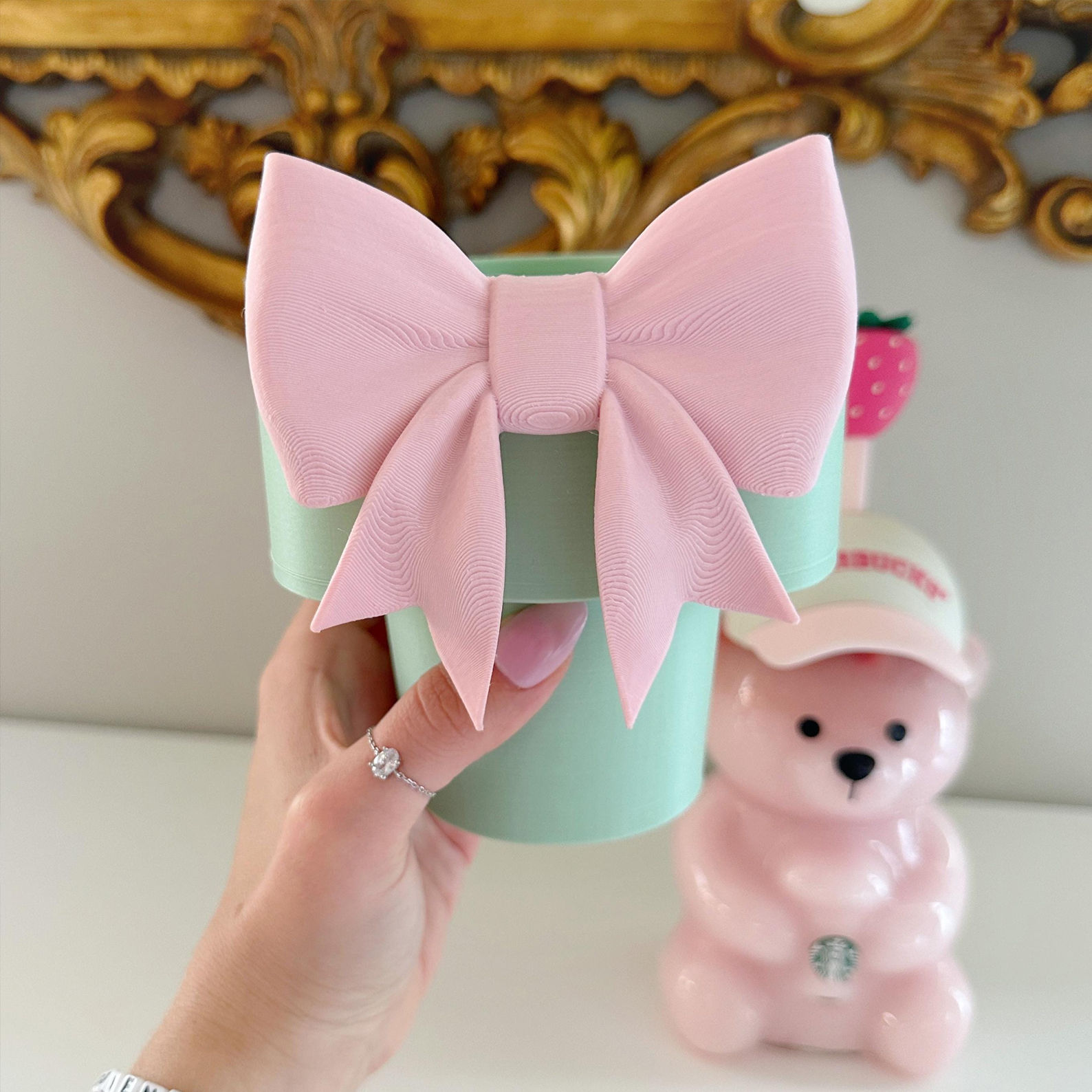 Bearista Cupholder Adapter with Bow for Her