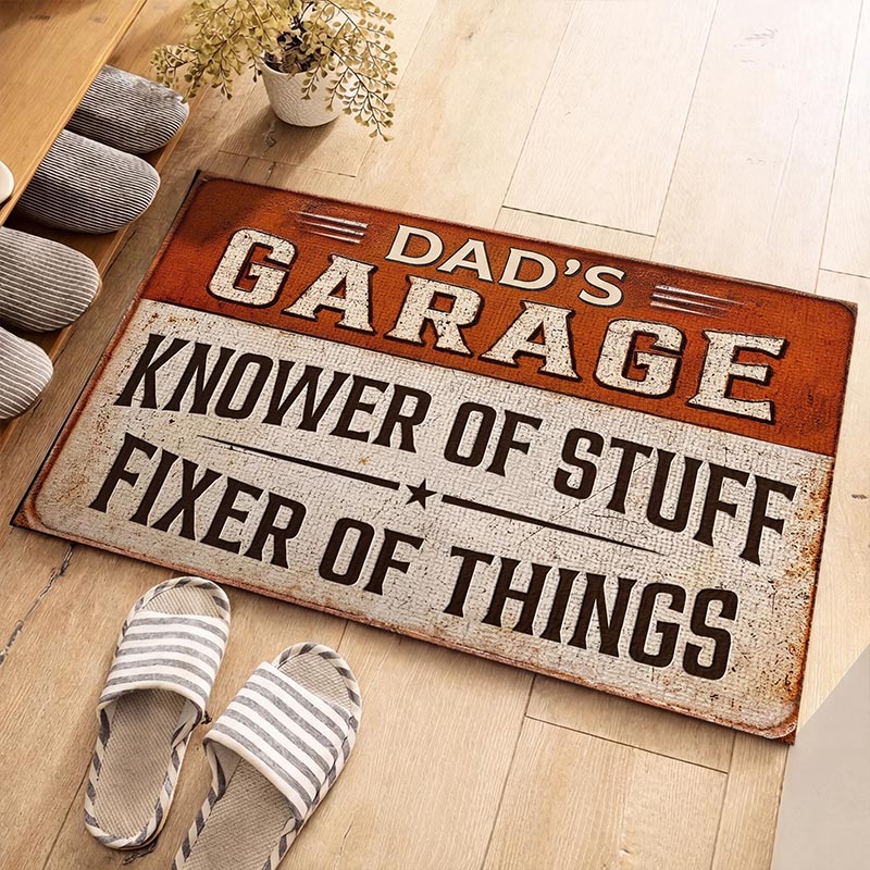 Personalized Dad's Garage Knower of Stuff Fixer of Things Doormat Custom Home Decor Decorative Mat Birthday Gift for Dad Grandpa