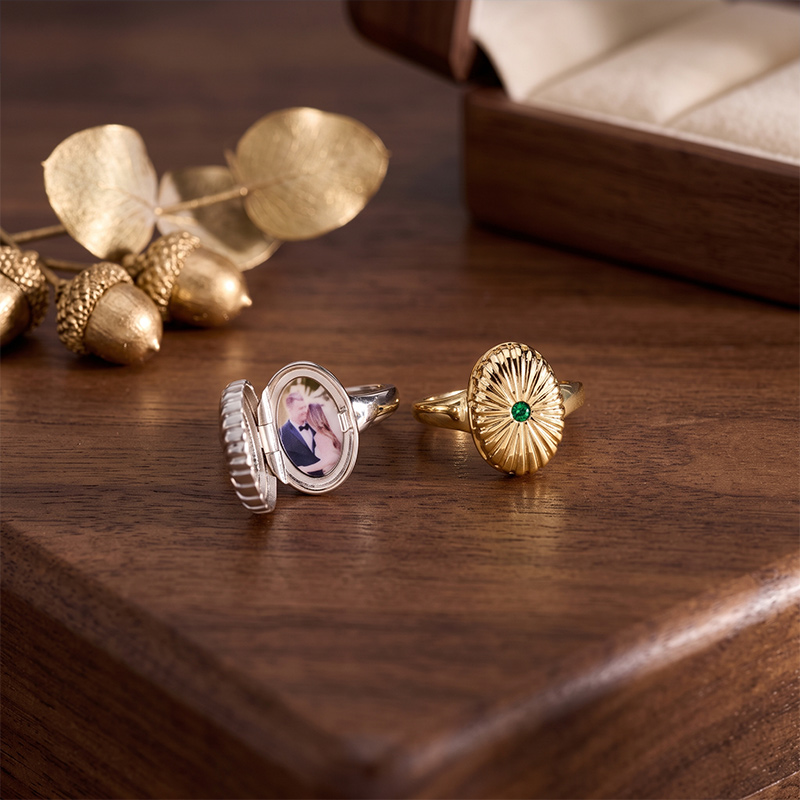 Personalized Birthstone Family Ring Oval Locket Photo Ring for Mom Grandma Memorial Jewelry Birthstone Jewelry Family Gift Graduation Gift for Her
