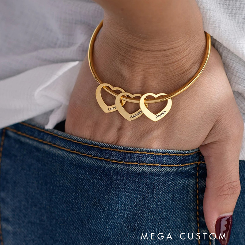 Personalized Bangle Bracelet Engraved Hearts Charms Pendants Heart Shape Bracelet Minimalist Jewelry for Her