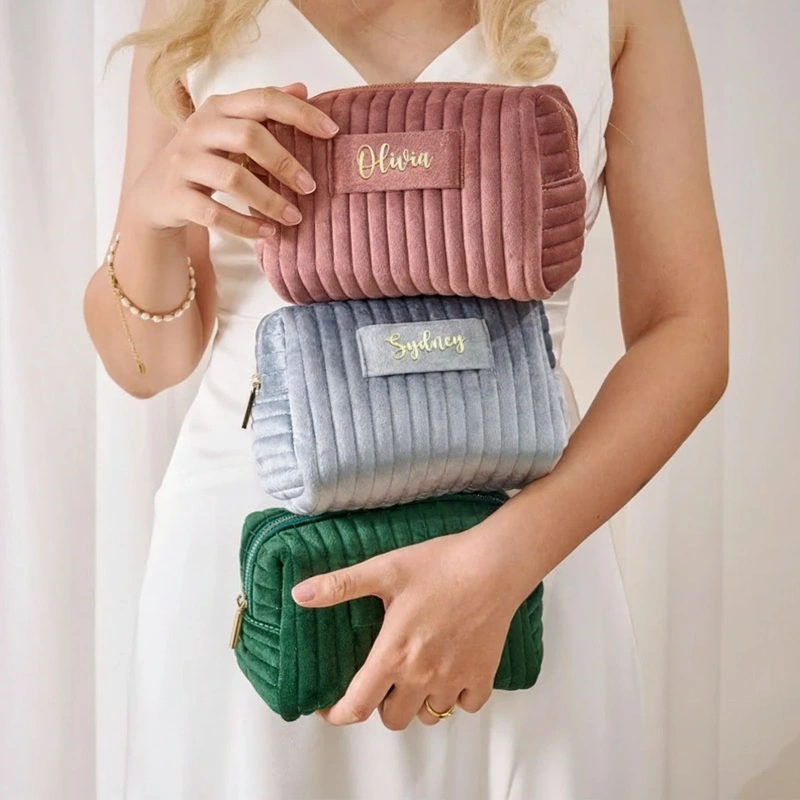 Personalized Velvet Makeup Bag Gift for Bridal Party Gifts Ideas Summer Travel Gift Cosmetic Bag With Name