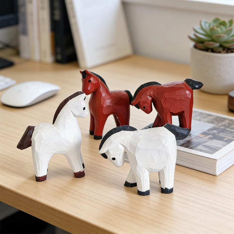 Hand-carved wooden horse, desk decoration, cute wooden farm animal figurine, handcrafted gift, minimalist decoration for office bookshelves