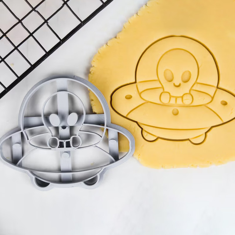 Personalized Alien Themed UFO Abduction Cookie Cutter 3D Printed Baking Supplies Fondant Tool Craft Stamp for Gamer Geek Lover