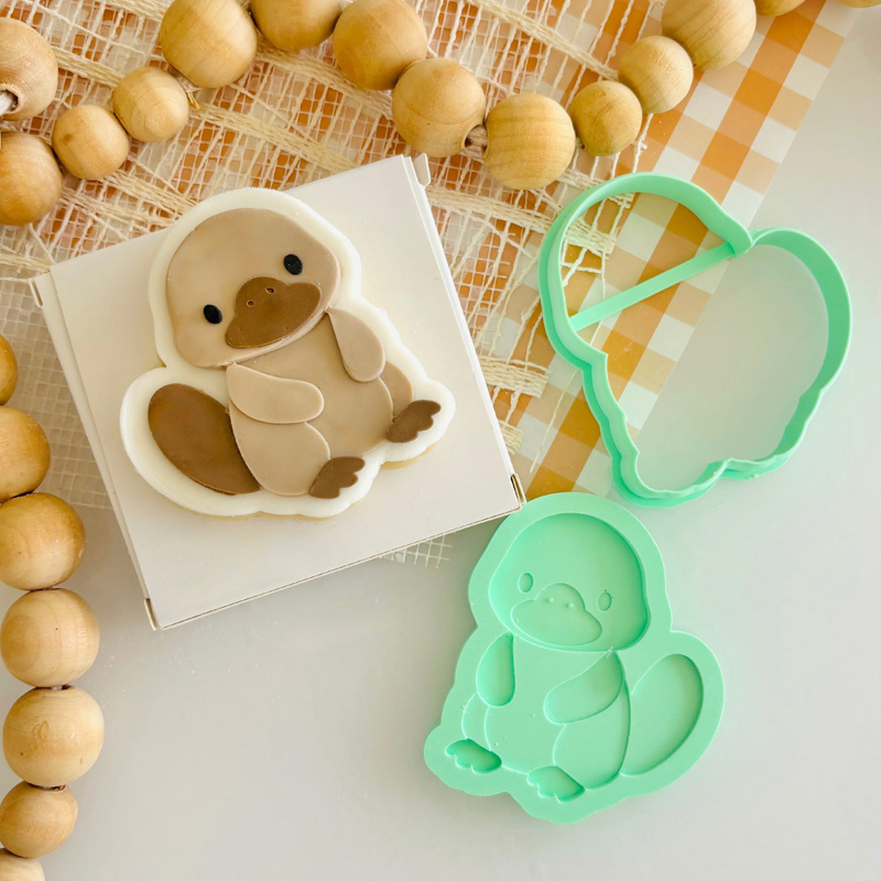 Adorable Animal Custom Name Kids Birthday Fondant Stamp Baking Tool Cookie Cutter