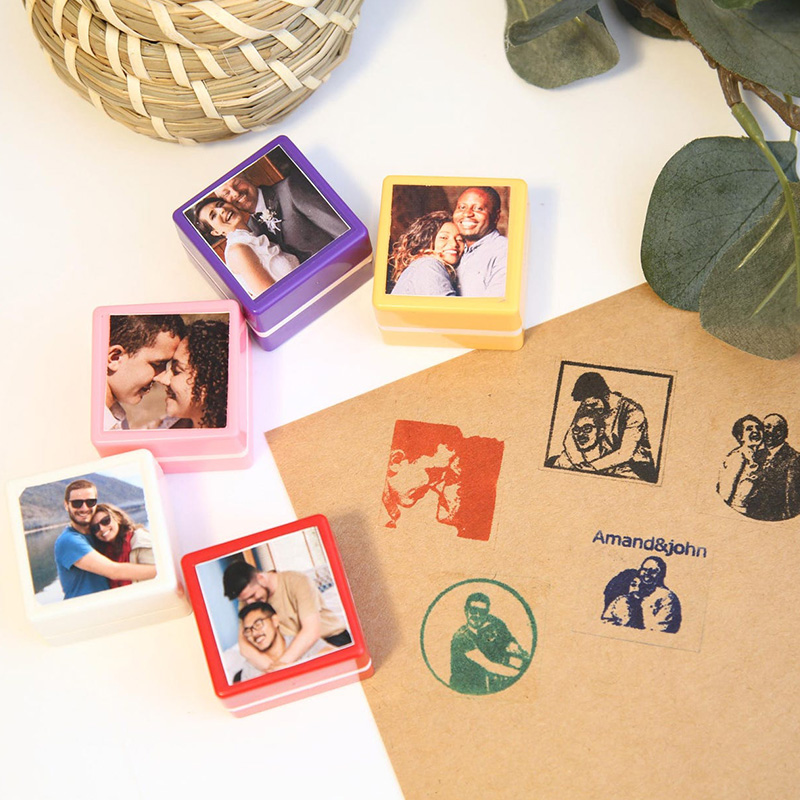 Personalized Portrait Photo Stamp Custom Face Rubber Stamp Couple Family Pet Design Perfect for Gifts Scrapbooking or Creative Decoration