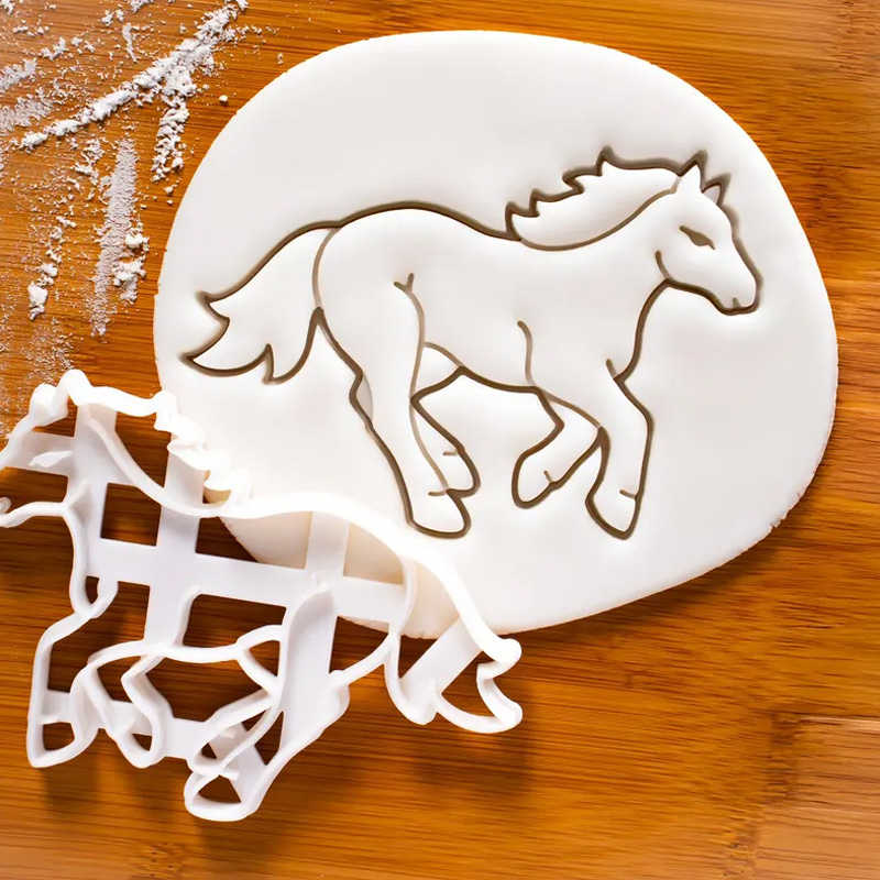 Personalized Riding Horse Racing Cookie Cutter Gift For Horse Lover Barn Owner Cutter 3D Printed Baking Supplies Fondant Tool Craft Stamp for Equestrian Lover