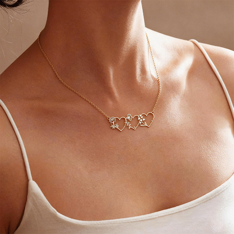 Personalized Family Name Necklace with Heart Birthflowers Multiple Heart Necklace Kids Name Necklace for Mom Mother's Day Gift