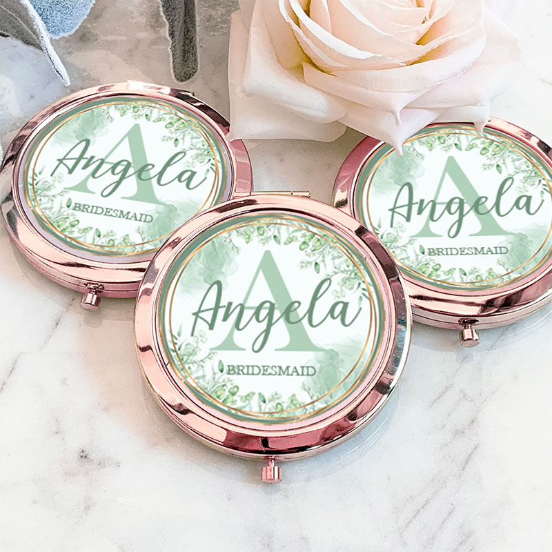 Personalized Bridesmaid Floral Wreath Mirror Custom Bride Name Compact Mirror Bachelorette Party Mirror Bridal Shower Gift for Her
