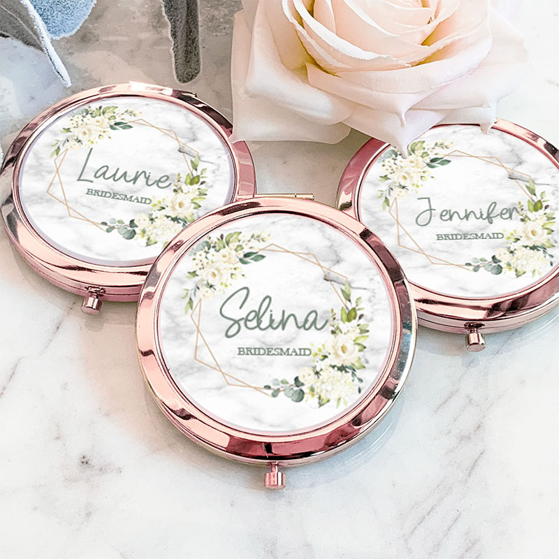 Personalized Bridesmaid Floral Wreath Mirror Custom Bride Name Compact Mirror Bachelorette Party Mirror Bridal Shower Gift for Her