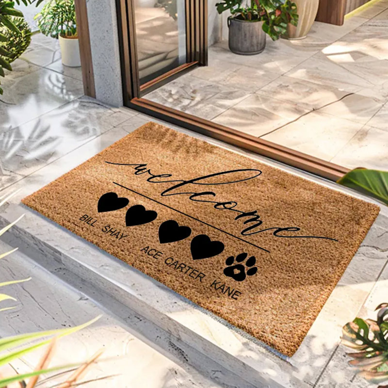 Personalized Welcome Doormat Custom Heart and Paw Doormat a Warm Housewarming Gift for Families and Their Furry Friends First Home Gift Christmas Gift