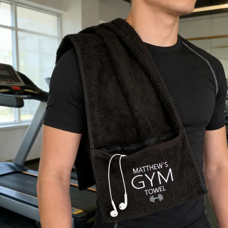 Personalized Gym Towel Embroidered Name Fitness Towel with Zipper Pocket Custom Sports Gift for Birthday for Gym Lovers