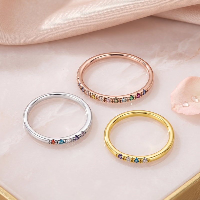 Personalized Dainty 1-13 Family Birthstones Ring Custom Minimalist Jewelry Mother's Day Birthday Gift for Mom Grandma