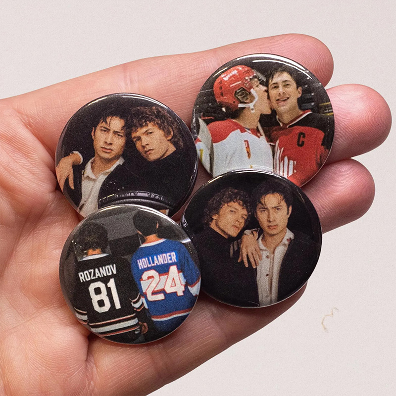Personalized HR Hockey Button Pin with Custom Photo for Fans