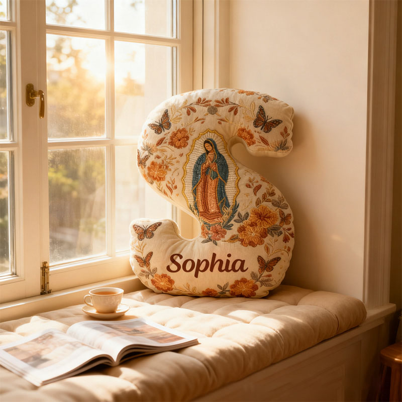 Personalized Our Lady of Guadalupe Letter Pillow with Custom Name Home Decor Religious Gift Catholic Gift for Women Graphic 3D Print