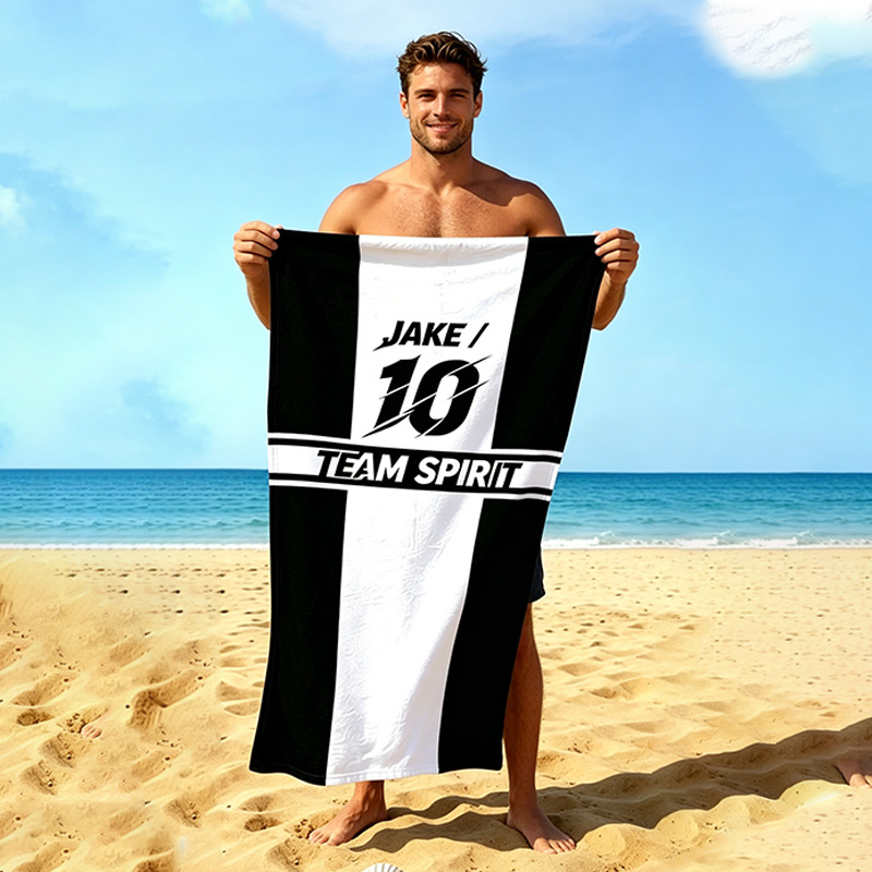 Personalized Sports Soccer Beach Towel Custom Team Spirit United Play Design Quick Dry Absorbent Towel for Beach Sports Fans
