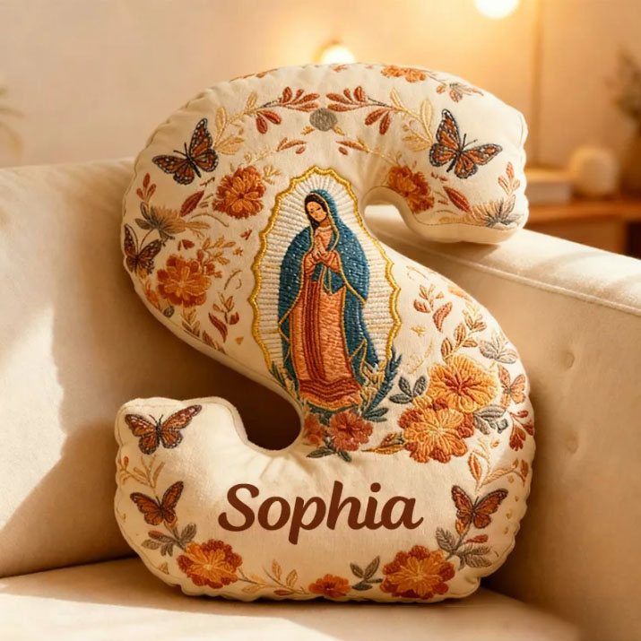 Personalized Our Lady of Guadalupe Letter Pillow with Custom Name Home Decor Religious Gift Catholic Gift for Women Graphic 3D Print