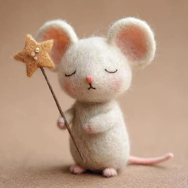 Needle Felted Mouse with Star, Handmade Wool Animal Figurine, Whimsical Miniature Gift