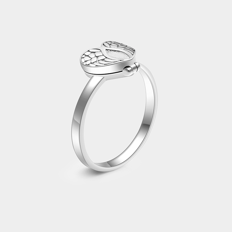 Custom Sterling Silver Heart Locket Ring – Personalized Pet Hair Keepsake Jewelry