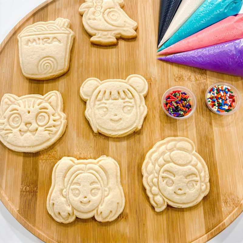 Personalized Kpop Demon Hunter Cookie Cutters and Stamps Biscuit Molds Baking Lover Gifts