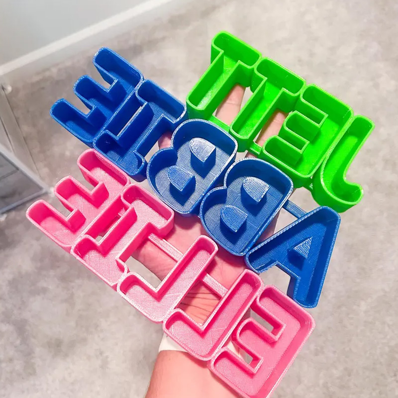 Personalized Multicolor 3D-Printed Sand Molds with Custom Names or Text Perfect for Beach Vacations & Birthday Gifts for Families and Kids