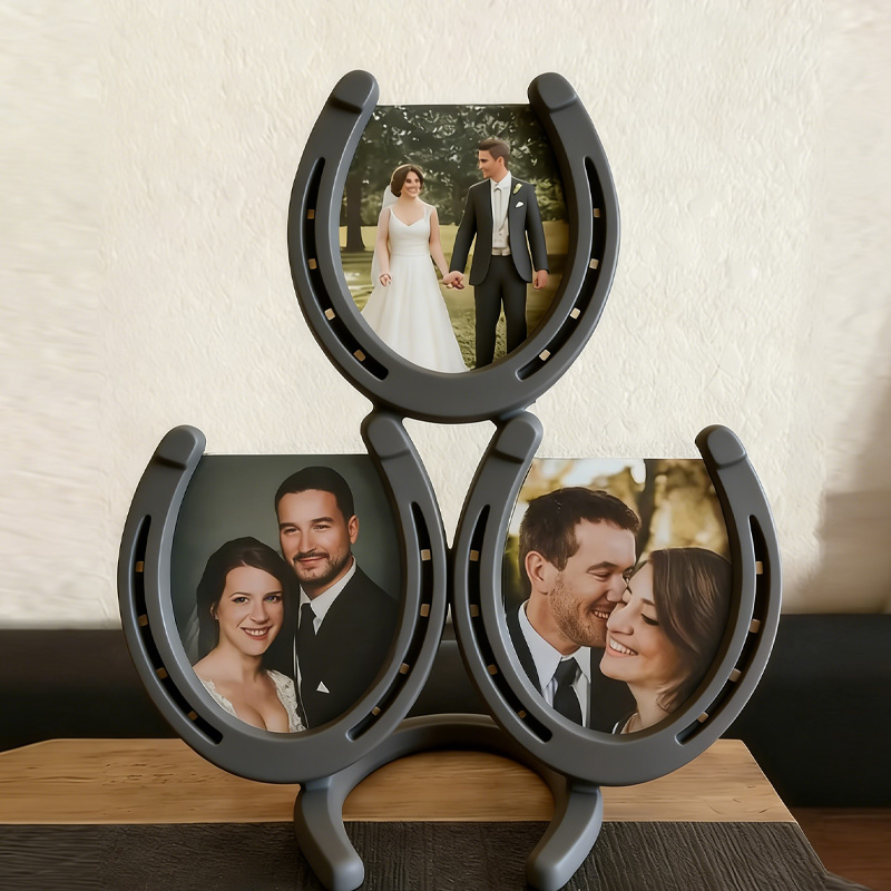 Personalized 3D Printed Rustic Horseshoe Picture Frame Western Farmhouse Photo Holder Handmade Cowboy Decor Unique Country Wedding Gift for Equestrain Lovers