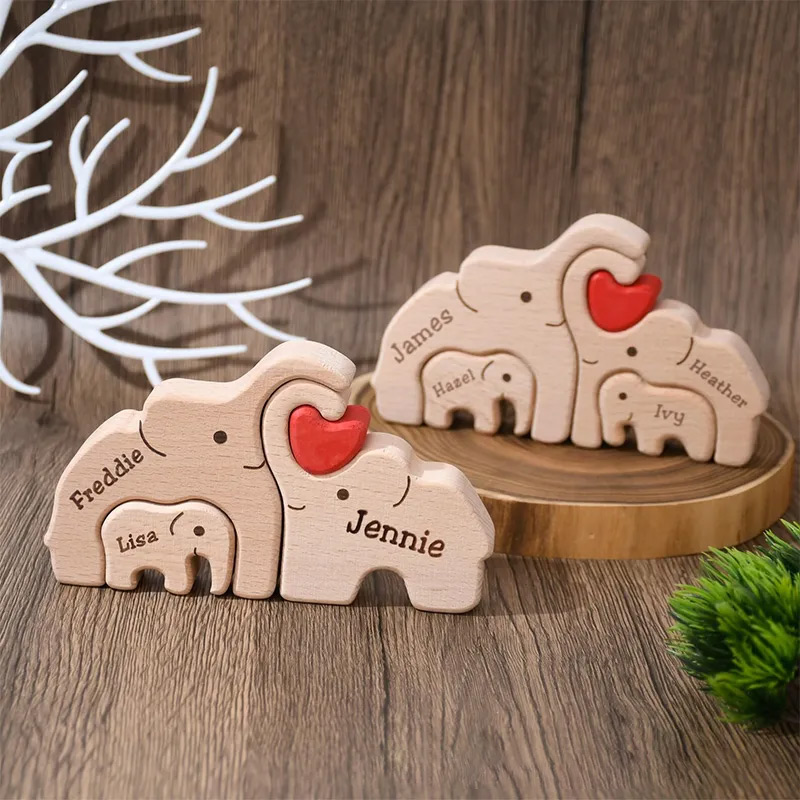 Personalized Wood Elephant Figurine Cuddling Decoration Hand-Carved Elephant for Family Keepsake Gifts