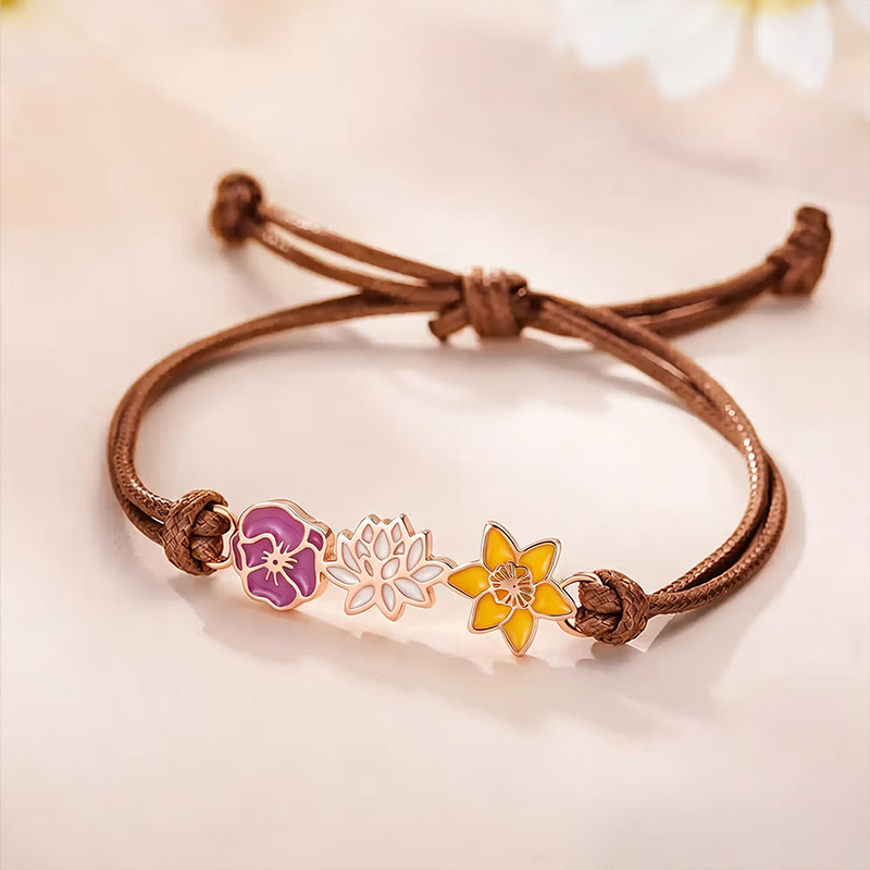 Personalized Birth Flowers Bracelet 1-8 Flowers Dainty Jewelry Adjustable Bracelet Birthday Mother's Day Gift for Family Mom Grandma Gift