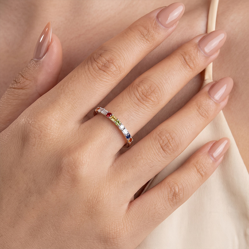 Personalized Dainty 1-13 Family Birthstones Ring Custom Minimalist Jewelry Mother's Day Birthday Gift for Mom Grandma
