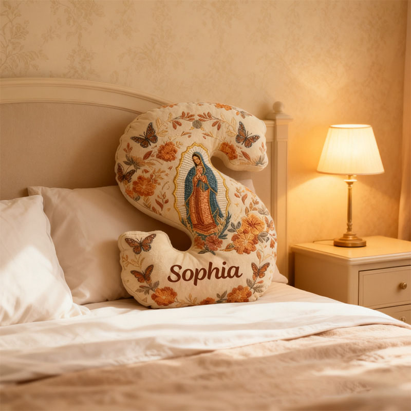 Personalized Our Lady of Guadalupe Letter Pillow with Custom Name Home Decor Religious Gift Catholic Gift for Women Graphic 3D Print