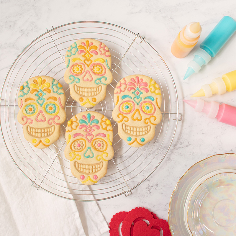 Personalized Floral Skull Cookie Cutter – Flower Pattern Shape for Day of the Dead Gothic  Halloween Baking