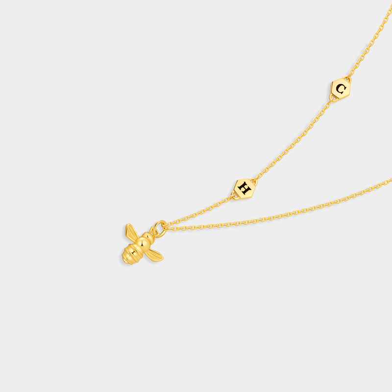 Personalized Engraved Bee Pendant Necklace A Gift for Your Beloved   Sterling Silver Necklace