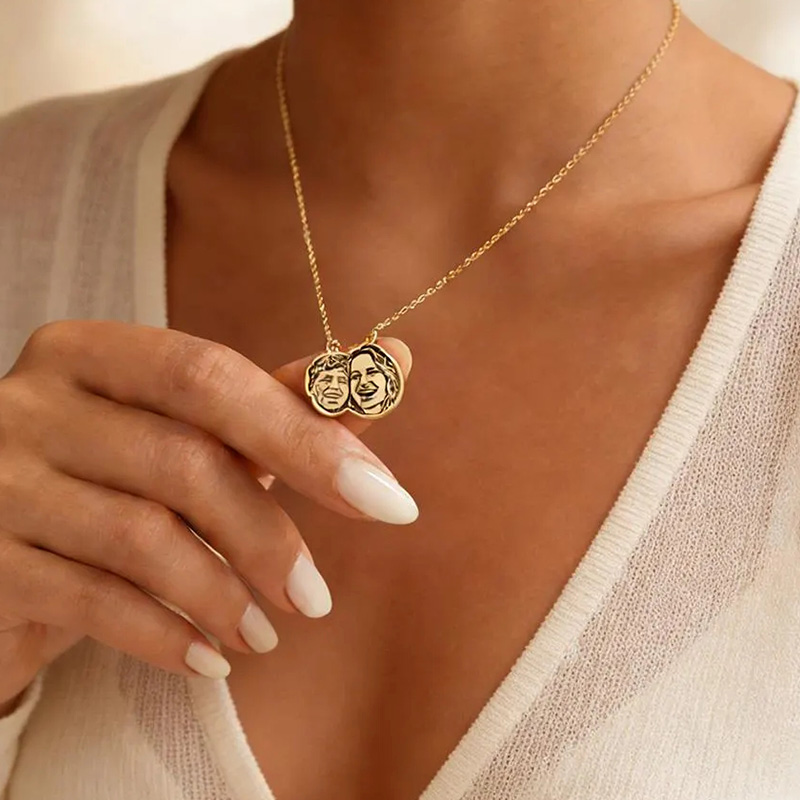 Personalized Engraved Pet Face Photo Portrait Necklace With Custom Photo for Memorial Gift, Couple Jewelry