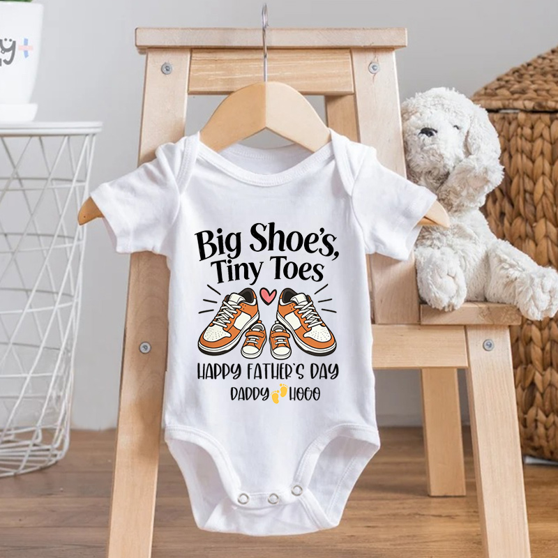 Personalized Big Shoes Tiny Toes Happy Fathers Day Daddy And Baby Matching Sneaker Heart Graphic Baby Bodysuit