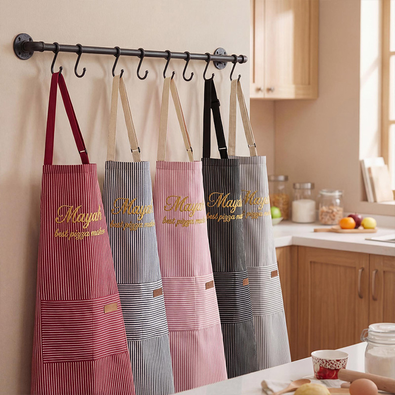 Personalized Embroidered Apron Set Custom Family Baking Gift Mom and Kids Cooking Apron with Name Housewarming Gift