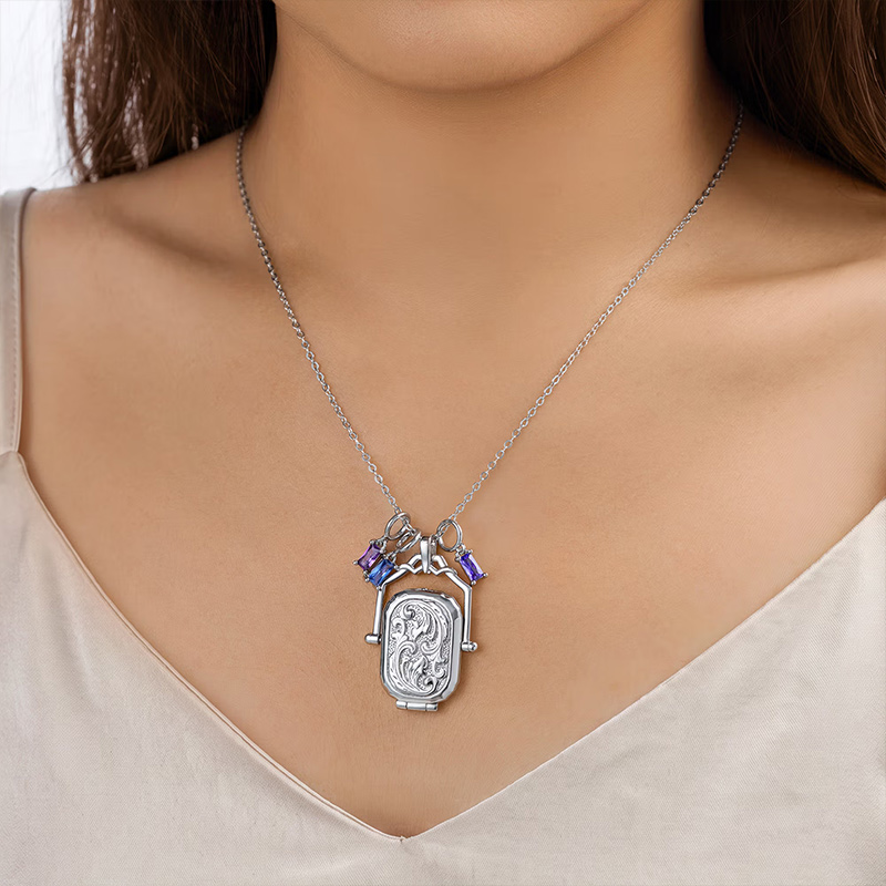 Personalized Antique Victorian Locket Birthstone Necklace with Photo and Text Dainty Jewelry Memorial Birthday Gift for Mom Grandma