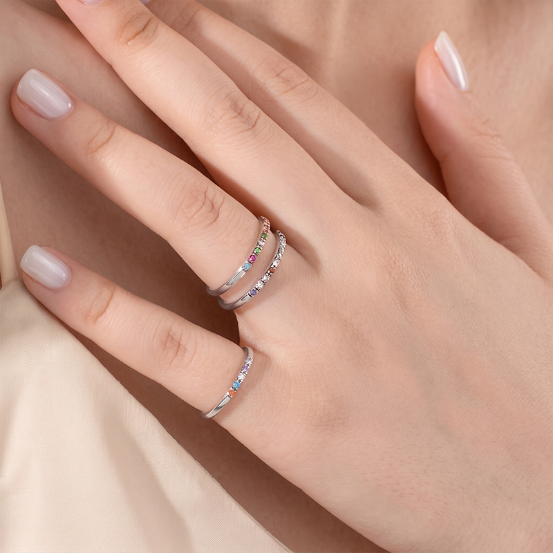Personalized Dainty 1-13 Family Birthstones Ring Custom Minimalist Jewelry Mother's Day Birthday Gift for Mom Grandma