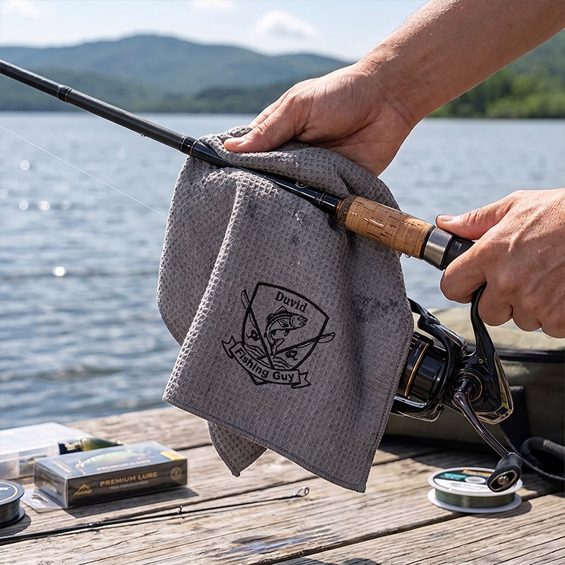 Personalized Dad Fishing Waffle Towel Monogram Embroidery Waffle Towel with Name and Hanging Clip Birthday Gift for Dad Grandpa Fishing Enthusiasts