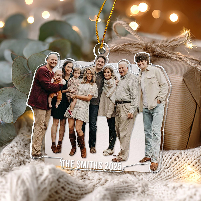 Personalized Acrylic Photo Ornament: Family Christmas 2026 Gift