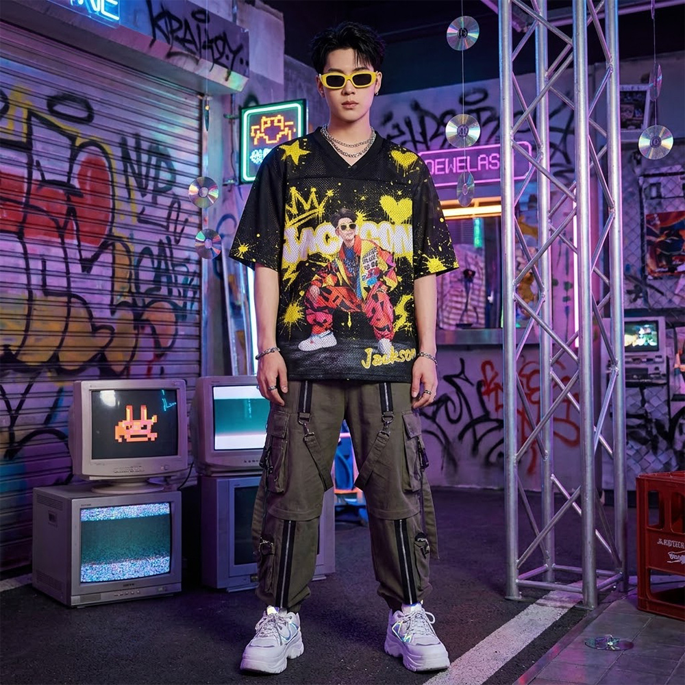 Personalized 3D-Effect Artwork Trendy Graffiti Cartoon Character Photo Soft Mesh Jersey with Name Daily Wear Christmas Holiday Gift for Family Kids