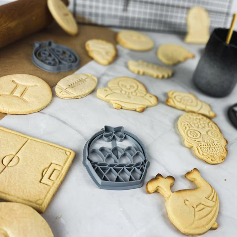 Personalized Alien Themed UFO Abduction Cookie Cutter 3D Printed Baking Supplies Fondant Tool Craft Stamp for Gamer Geek Lover