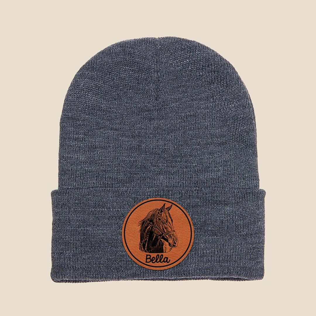 Personalized Leather Patch Beanie Classic Winter Hat Multicolor Rider Photo Knitted Beanie Hat with Name Daily Accessories Birthday Gift for Horse Lovers Riders
