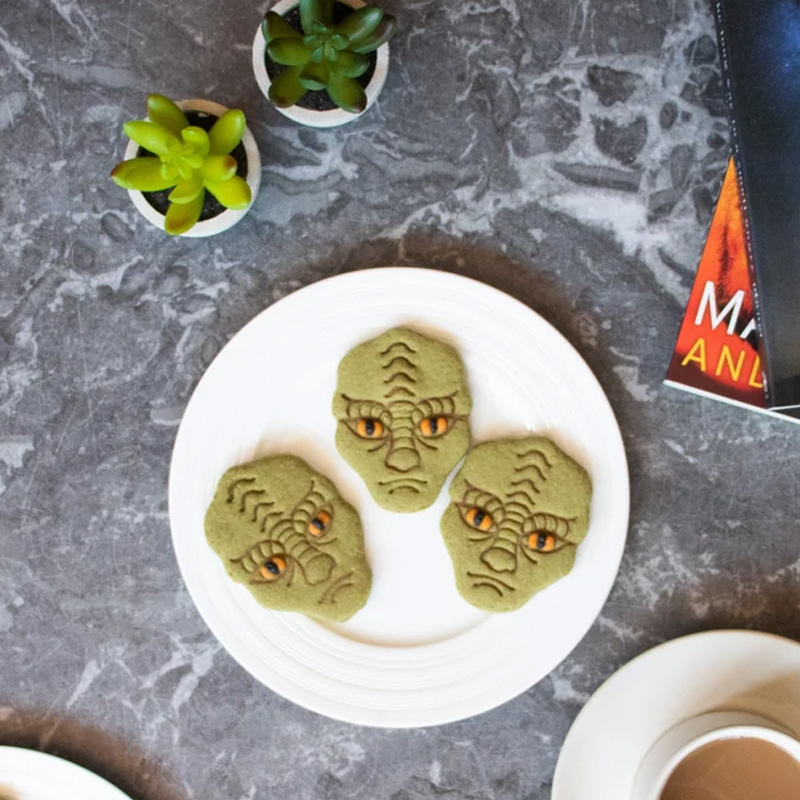 Personalized Grey Alien Cookie Cutter Extraterrestrial Theme Shape for Sci Fi 3D Printed Baking Tool Craft Stamp for Geek Lover