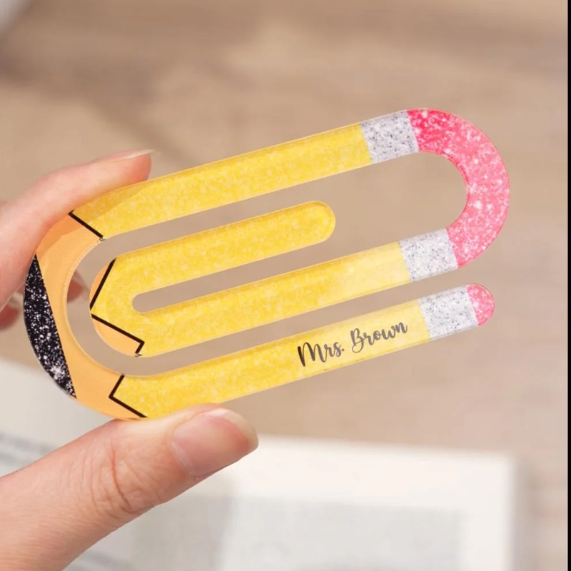 Personalized Pencil Notebook Jumbo Paperclip Acrylic Bookmark Clip Set of 3 with Surname Teacher's Day Appreciation Gift for Teachers Read Lovers
