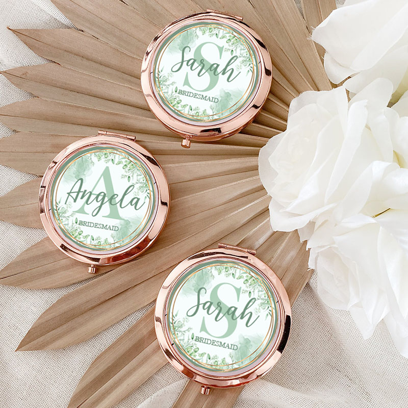 Personalized Bridesmaid Floral Wreath Mirror Custom Bride Name Compact Mirror Bachelorette Party Mirror Bridal Shower Gift for Her
