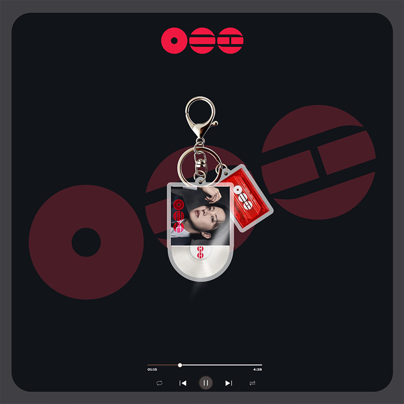 Personalized K-Pop Vinyl Record Cassette Charm Member Acrylic Keychain Merch Gift for Fans Cute Key Accessory Red Purple Vinyl Keyring