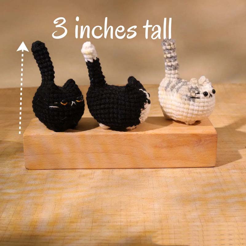 Personalized Crochet Mini Cat Keychain Crochet Cat Stuffed Animal Cute Gift for Cat Lovers Keychain